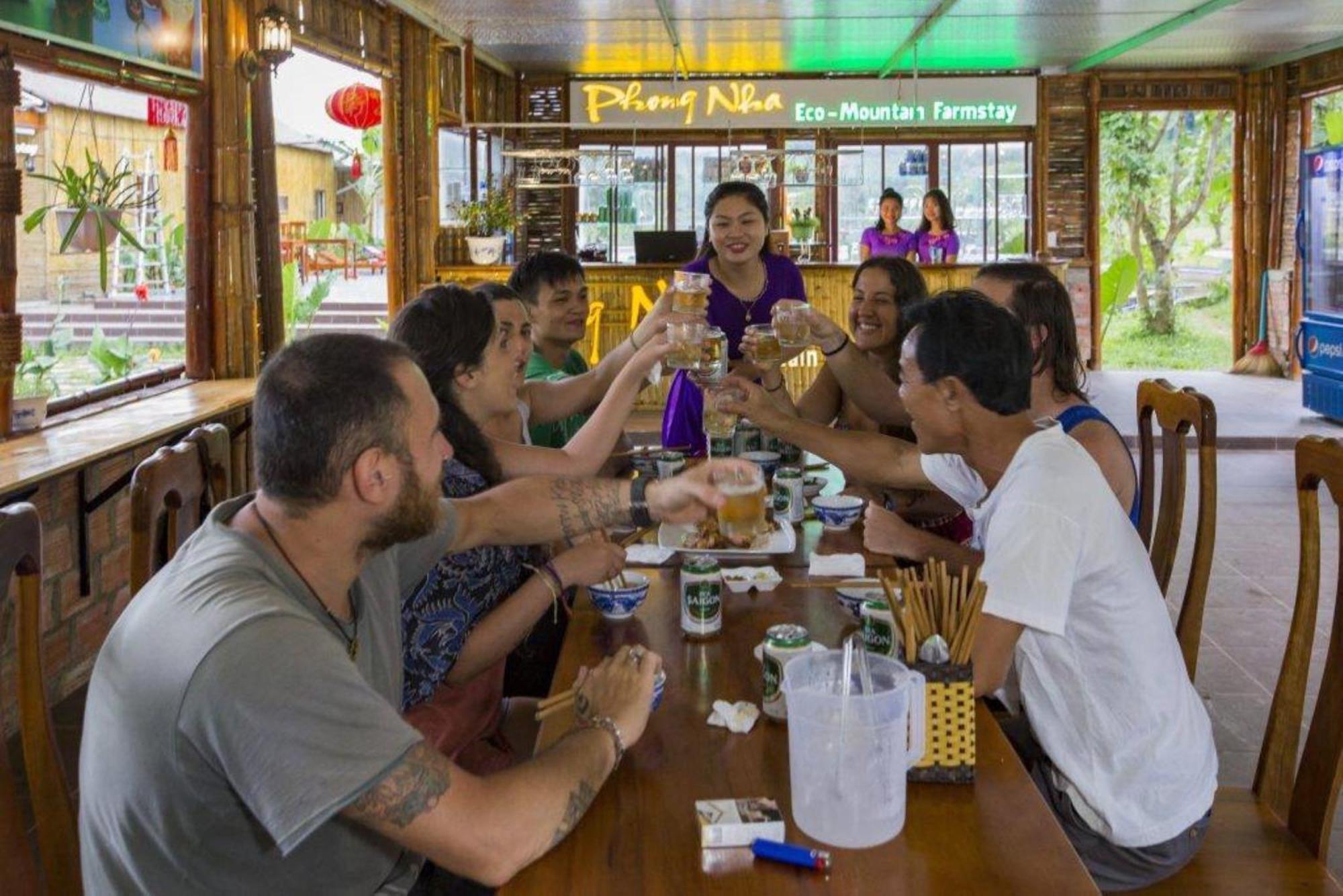 Phong Nha Eco Village Bagian luar foto